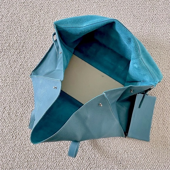 SOLD - VIRONE Italian Leather Bag - Picture 13 of 16